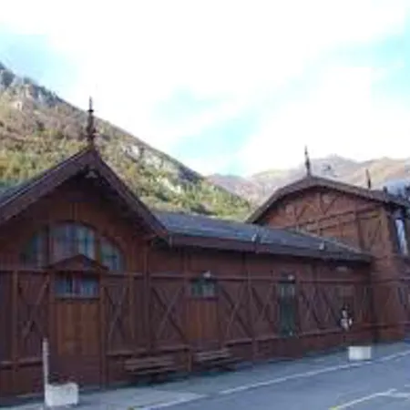 A Cauterets, 27 M², Vue Sur La Ville. Lejlighed