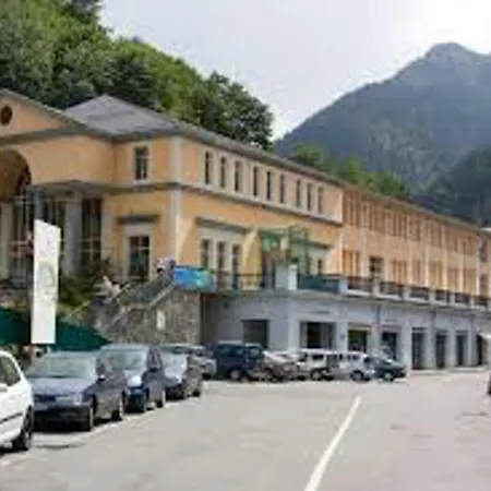 A Cauterets, 27 M², Vue Sur La Ville. *